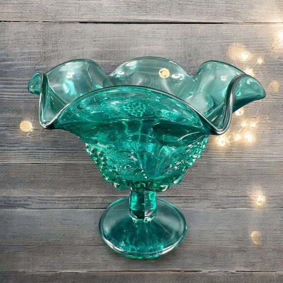 Westmoreland Laurel Green Paneled Grape Pedestal Compote Bowl Dish W Sticker VTG - Picture 2 of 14